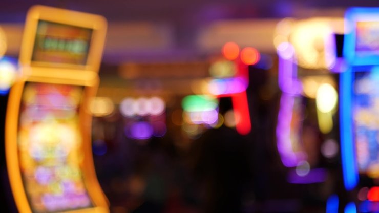 Roda Dream Catcher dengan segmen taruhan dan dealer langsung di studio indo6d